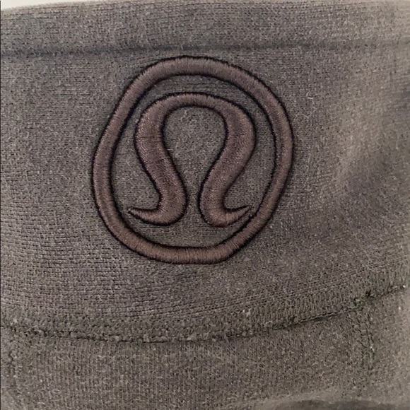 Lululemon Scuba Hoodie - Picture 3 of 5